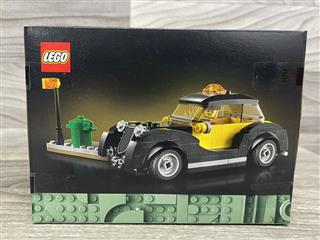 LEGO 40532 Vintage Taxi – Sealed Limited Edition Collector Set